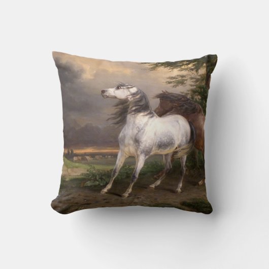 嵐に怯えた馬(カーレ・バーネット) クッション (正面)