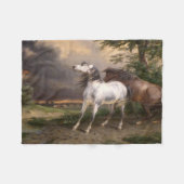 嵐に怯えた馬(カーレ・バーネット) フリースブランケット (正面(横))