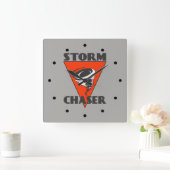 嵐のチェーサーのトルネードおよび赤い三角形 スクエア壁時計 (ホーム)