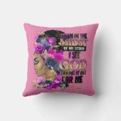 嵐の中で女王ブラックメラニン女性の茶色の肌 クッション (裏面)