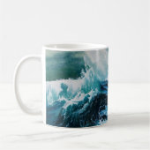 嵐の中の海の中の船 コーヒーマグカップ (左)