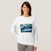 嵐の中の海の中の船 Tシャツ (正面フル)