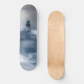 嵐の中の灯台 – バルト海 スケートボード (正面)