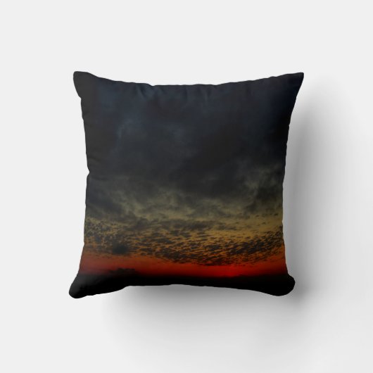 嵐の前の夕日 クッション (裏面)