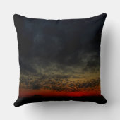 嵐の前の夕日 クッション (裏面)