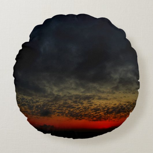 嵐の前の夕日 ラウンドクッション (正面)