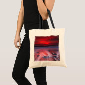 嵐の海上の夜明け トートバッグ (正面(商品))