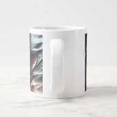 嵐の風で吹き荒れた混沌とした暗い海 ジャンボコーヒーマグカップ (裏面)