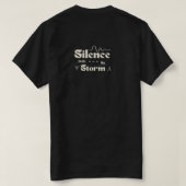嵐を秘めた沈黙 Tシャツ (デザイン裏面)
