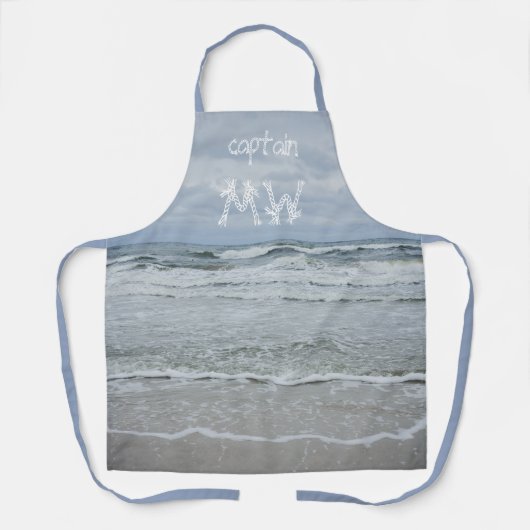 嵐威厳のあるの空の下の波のある海 エプロン (正面)