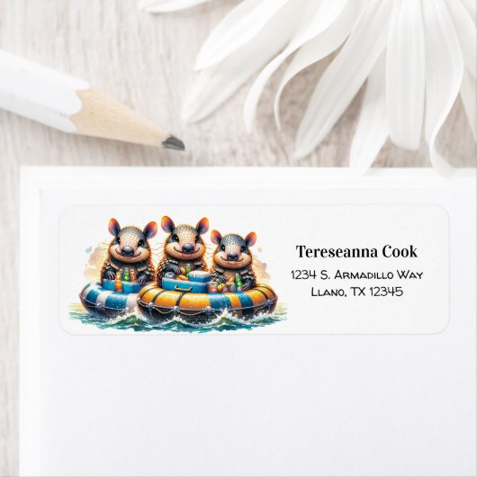 川でチュービングを行うかわいいおもしろいカルマディロス ラベル (インサイチュ)