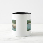 川で泳ぐ群集ロシアの マグカップ (中央)