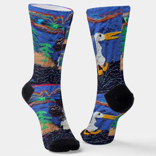 川でNWTペリカン。 ソックス (傾斜あり)