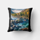 川と山の風光明媚な写真 クッション (裏面)