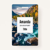 川と山の風光明媚な写真 バッジ (正面)