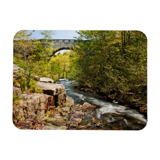 川にかかる橋 マグネット (横)