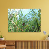 川のそばの蝶 キャンバスプリント (インサイチュ (リビング))