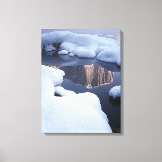 川の山の反射 キャンバスプリント (正面)