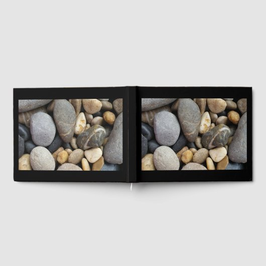 川の岩 ゲストブック (全面)