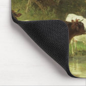 川の景色で水をまいている牛 マウスパッド (コーナー)