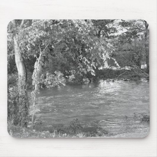 川の眺め マウスパッド (正面)