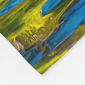 川よくはしゃぐの輪の中のカワウソ フリースブランケット (角)