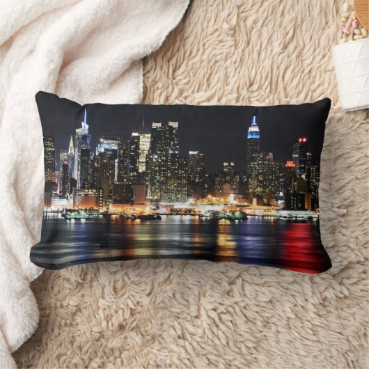 川を反映する美しいニューヨーク夜ライト ランバークッション (ブランケット)