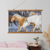 川を渡る馬 吊り下げ型タペストリー (寝室)