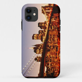川上の橋とのニューヨークの都市景観 iPhone 11 ケース