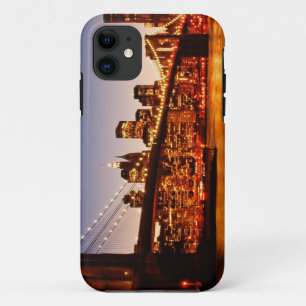 川上の橋とのニューヨークの都市景観 iPhone 11 ケース