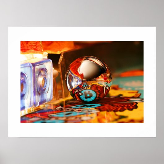 川下の白い水ピンボールのポスター ポスター (正面)