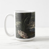 川辺の青い鶴の植物的なシーン コーヒーマグカップ (左)