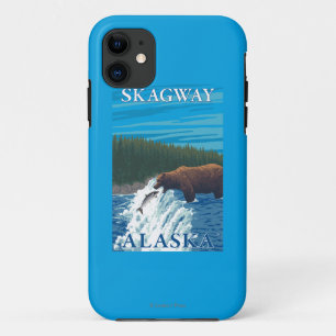 川- Skagway、アラスカのくまの魚釣り iPhone 11 ケース