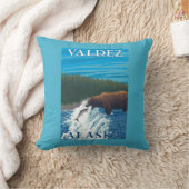川- Valdez、アラスカのくまの魚釣り クッション (ブランケット)