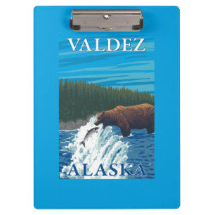 川- Valdez、アラスカのくまの魚釣り クリップボード