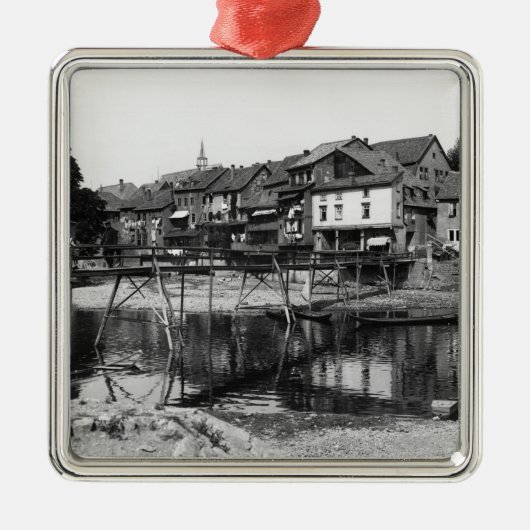 川Nahe、悪いKreuznach、c.1910 メタルオーナメント (正面)