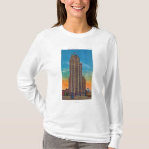 州タワーの建物の外観 Tシャツ