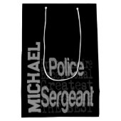 巡査部長のカスタム ミディアムペーパーバッグ (裏面)