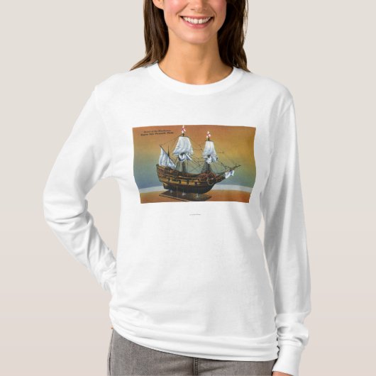 巡礼者のホールの意見のMayflowerのモデル Tシャツ (正面)