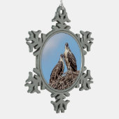 巣の中のオスプレイの少年 スノーフレークピューターオーナメント (左)