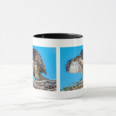 巣の中のオスプレイの少年 マグカップ (中央)