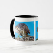 巣の中のオスプレイの少年 マグカップ (正面左)