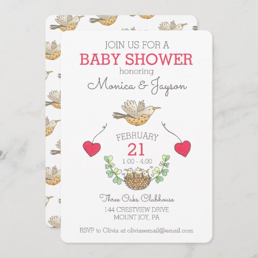 巣の赤ちゃん飛んでいるのシャワーの上で甘いママの鳥 招待状 (正面/裏面)