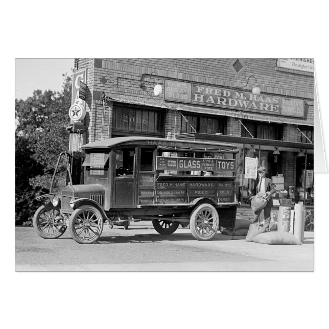 工具店の配達用トラック1924年 (正面横)