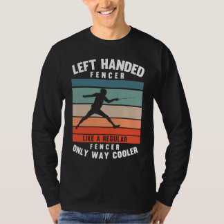 左利きのフェンサー剣術スポーツビンテージ フェンシング Tシャツ