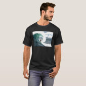 巨大なカール波に乗る Tシャツ (正面フル)