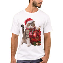 巨大なクリスマスオーナメントを守る猫