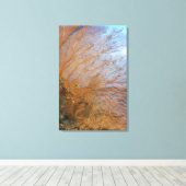 巨大なゴルゴニアのウミファン(Plexauridae sp.) キャンバスプリント (インサイチュ (ウッドフロア))