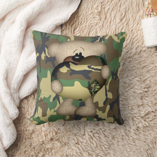 巨大なハートを持つ軍人テディベア クッション (ブランケット)