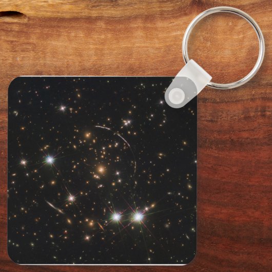 巨大な日が差すことクラスタ内の銀河系アーク キーホルダー (裏面)